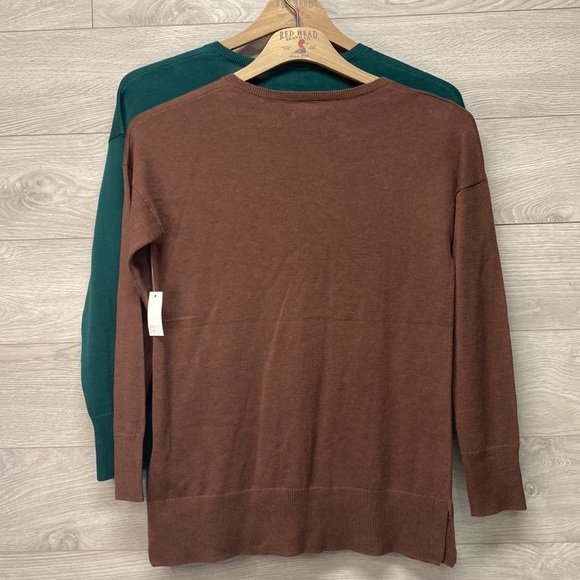 Two Lightweight V-Neck Tunic Sweaters Medium, Amazon Essentials Women’s - Picture 4 of 11